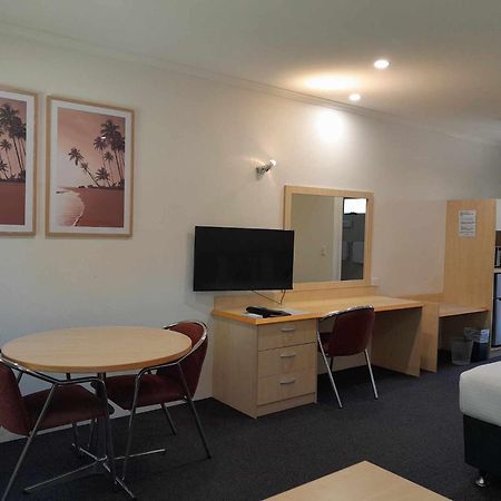 Red Bridge Motor Inn Woombye Dış mekan fotoğraf