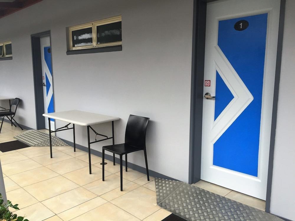 Red Bridge Motor Inn Woombye Dış mekan fotoğraf