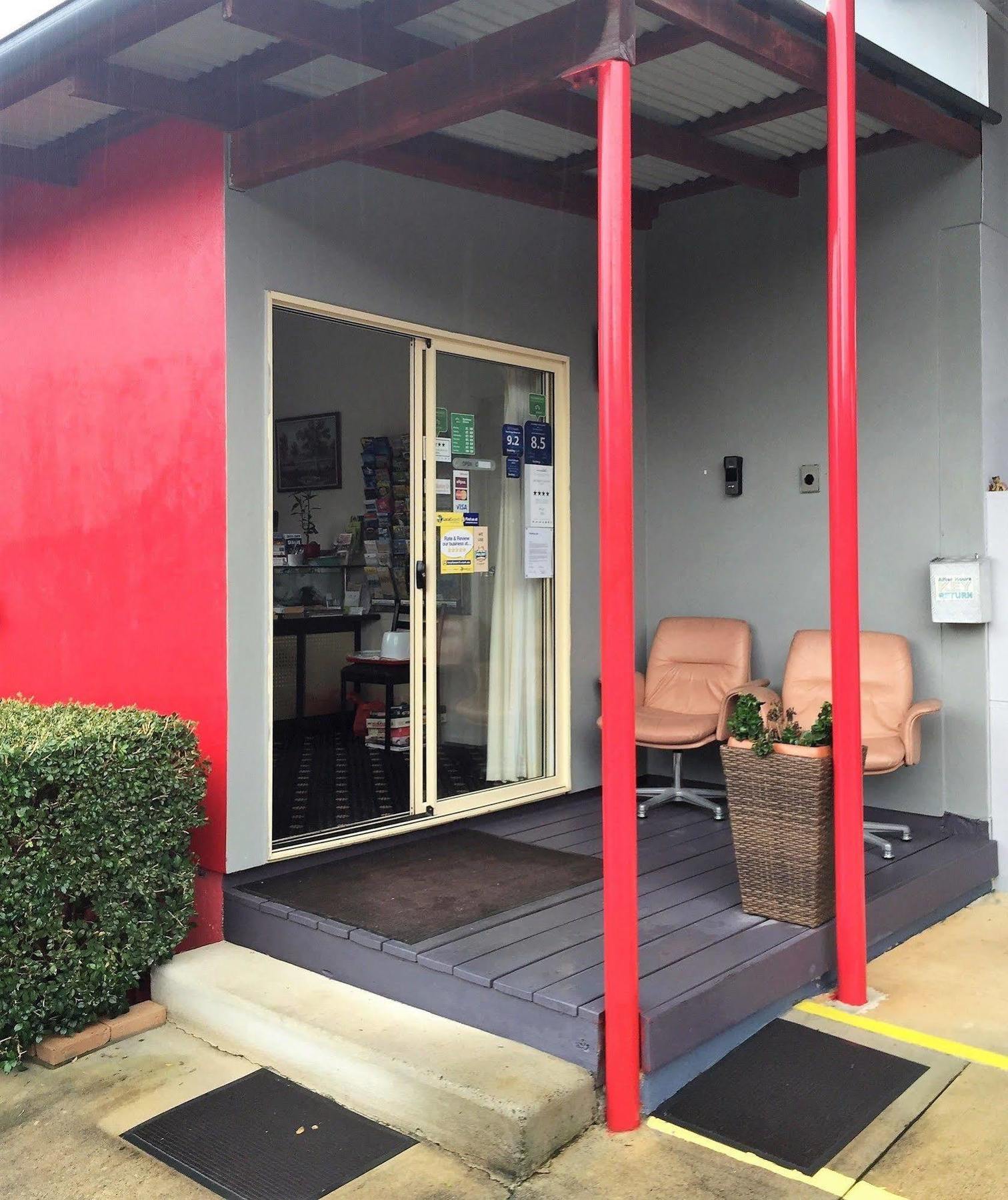 Red Bridge Motor Inn Woombye Dış mekan fotoğraf