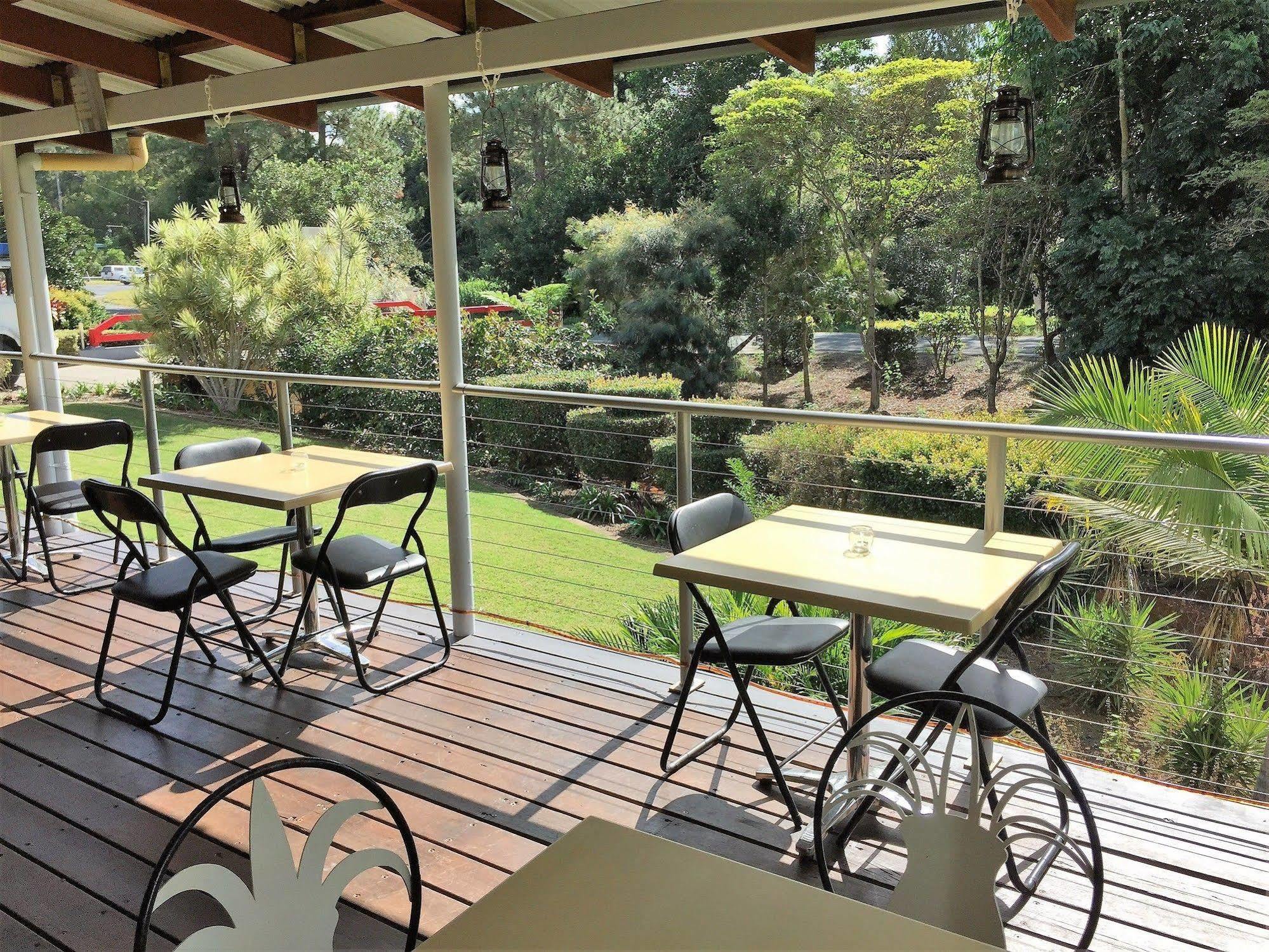 Red Bridge Motor Inn Woombye Dış mekan fotoğraf
