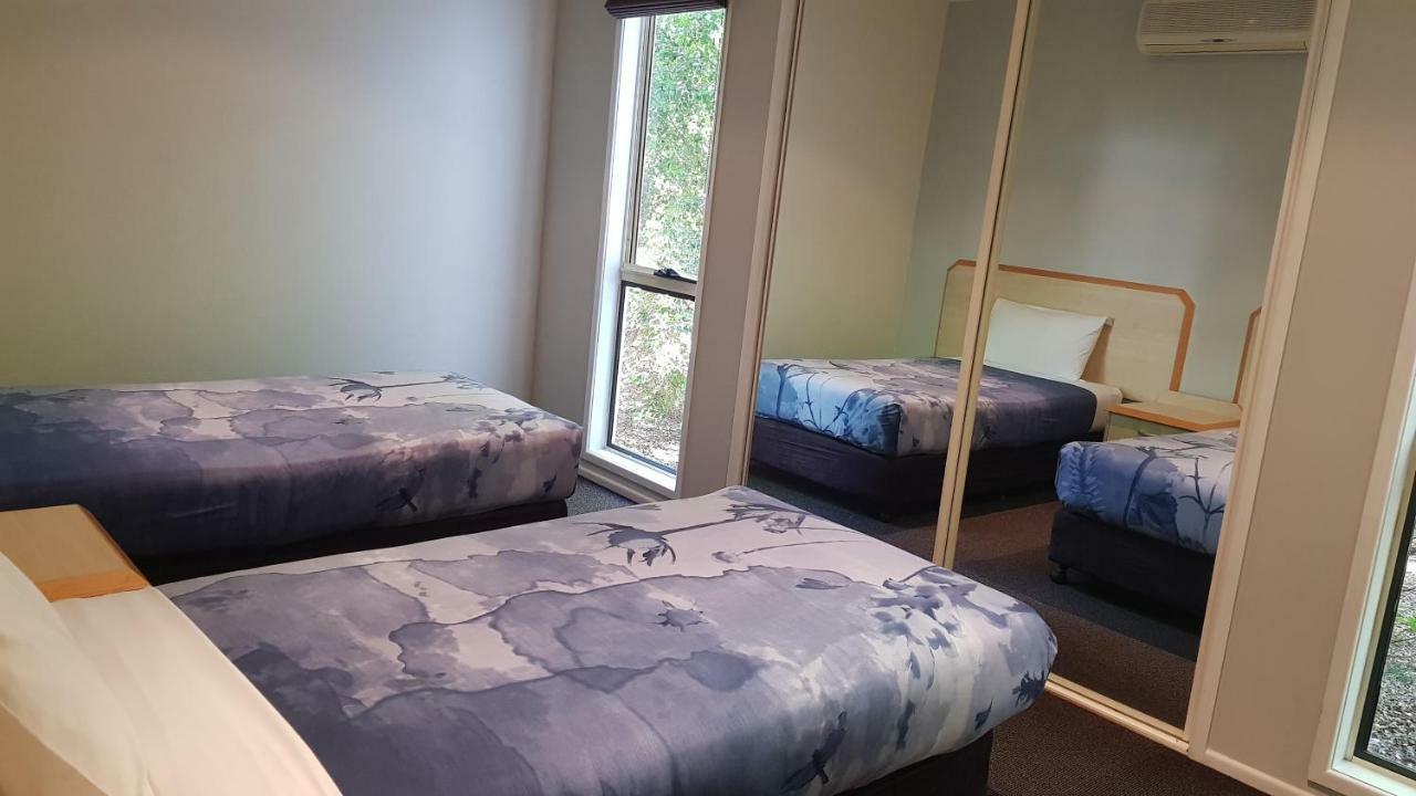 Red Bridge Motor Inn Woombye Dış mekan fotoğraf