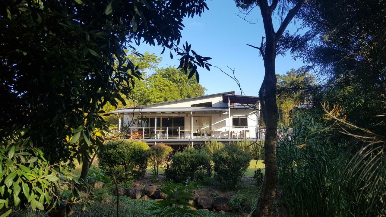 Red Bridge Motor Inn Woombye Dış mekan fotoğraf